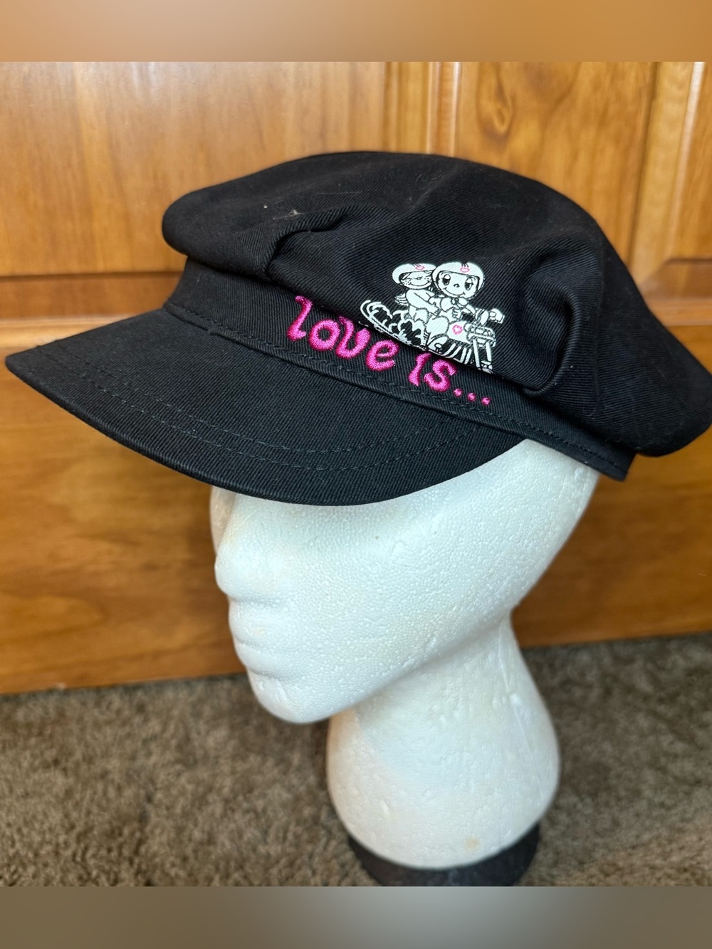 Love is A Wild Ride Cap Hat black